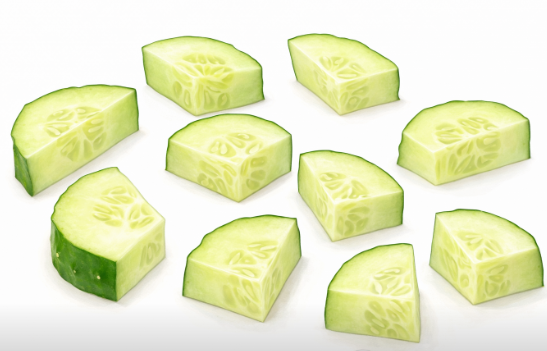 きゅうりを4等分したいちょう切りの断面と完成形のイラスト